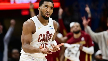 mk体育官网-米切尔15次单节20+独享历史第7！前7三位13号秀科比&amp;布克&amp;米切尔