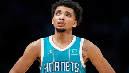小杨夏联队友啥水平🧐5人有过NBA经历 21年11号秀伯克奈特在列